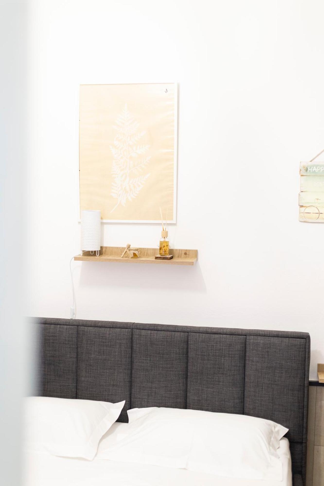 Tiny Cute Near The Center - 5 Min Walk Apartment